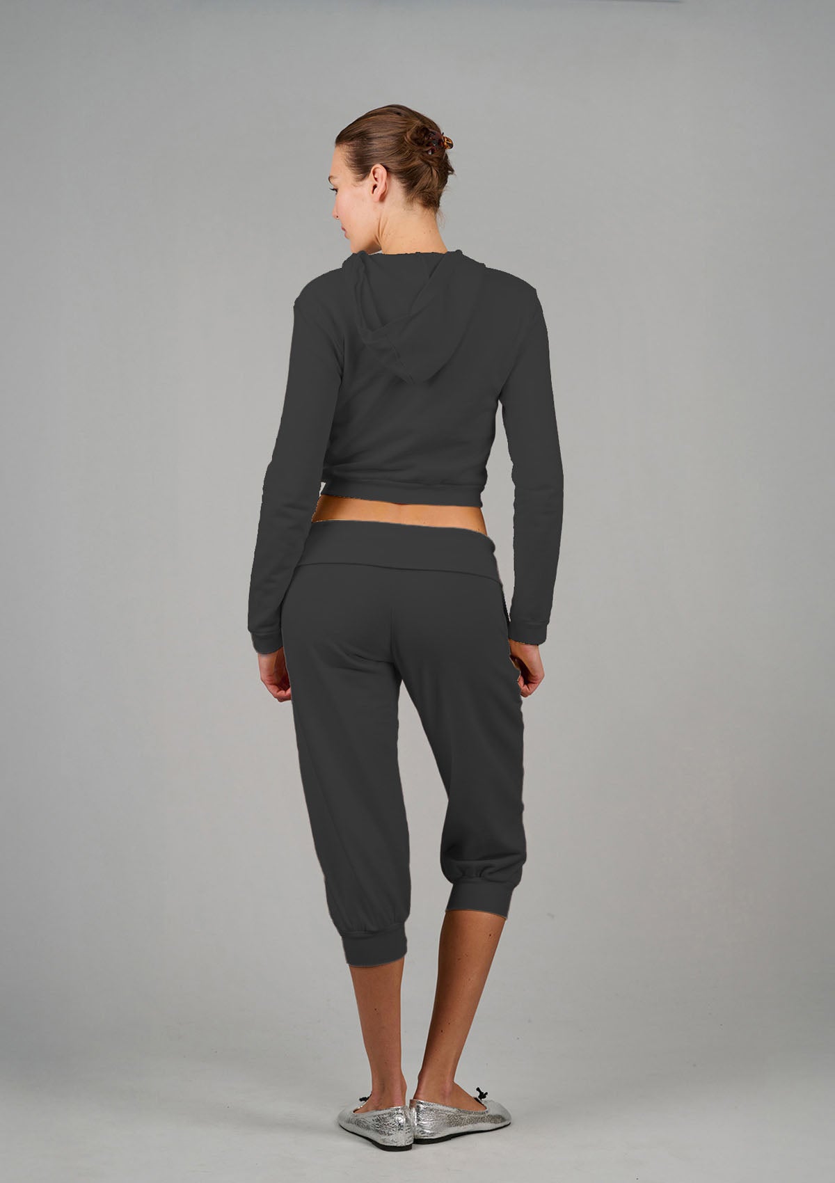 Weekender Capri Track Pant - Black