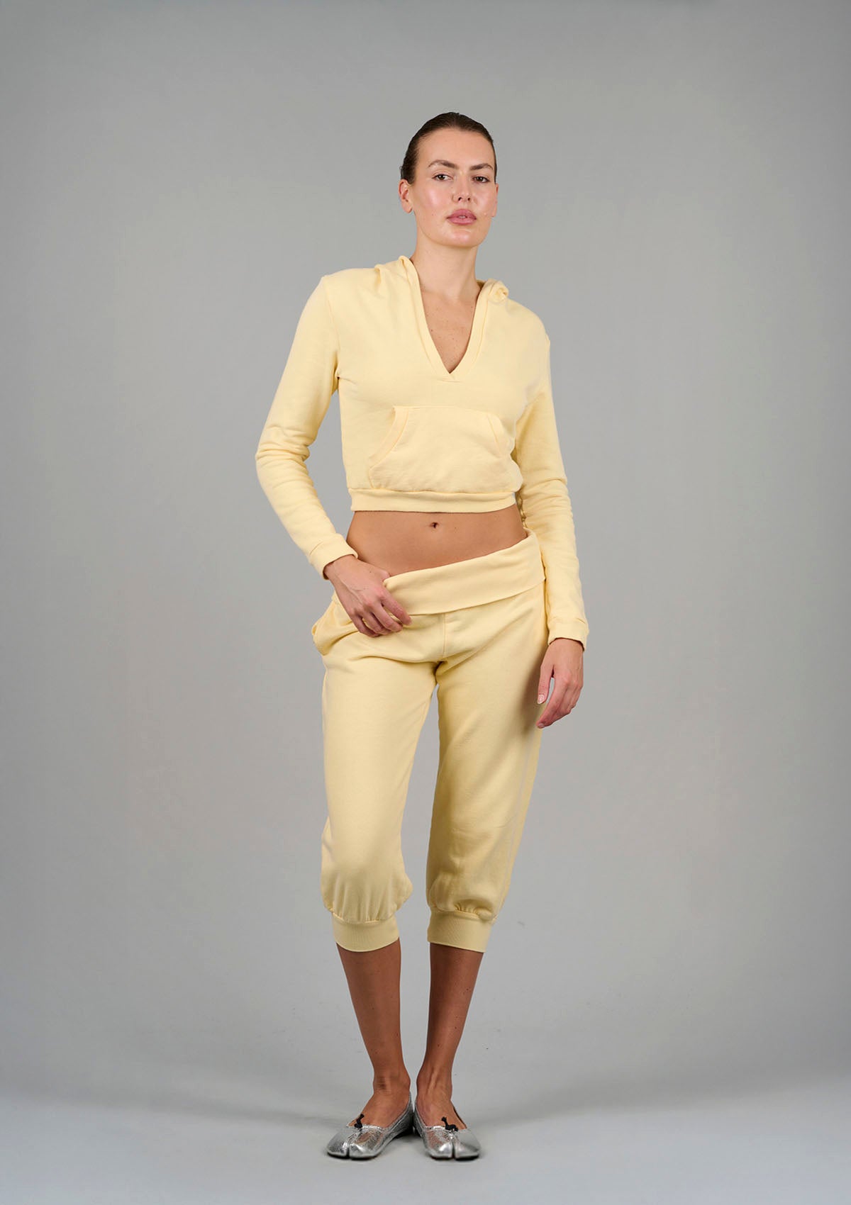 Weekender Capri Track Pant - Lemon