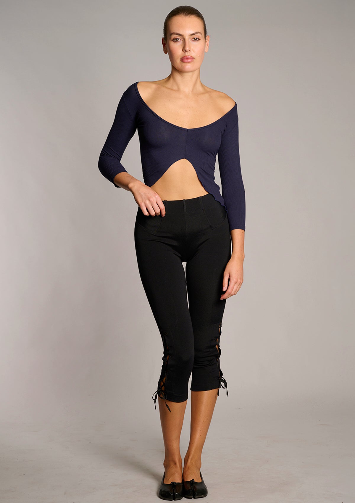 Sarah Lace Up Capri Legging - Black