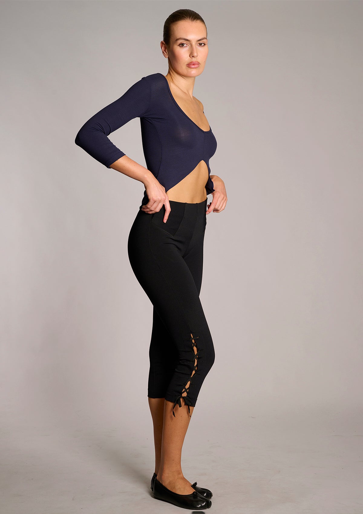 Sarah Lace Up Capri Legging - Black
