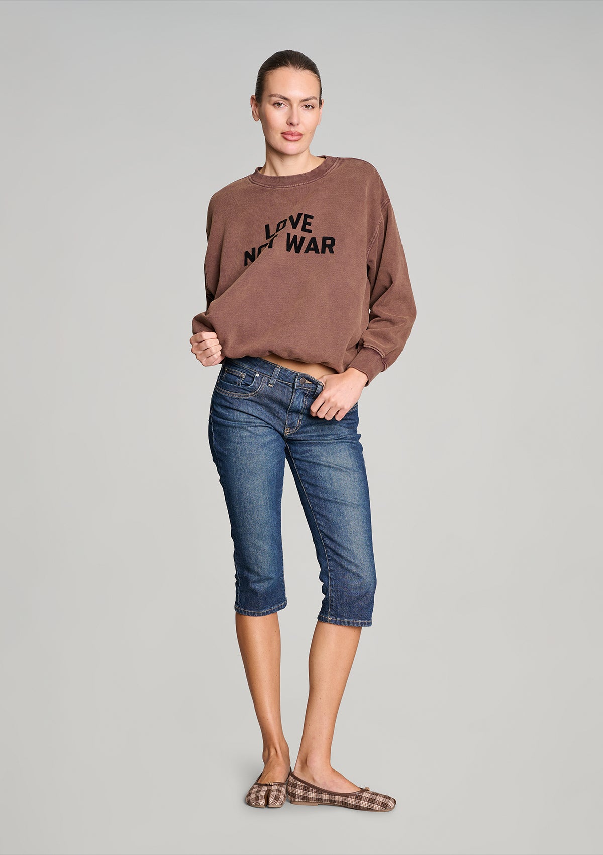 Love Not War Sweat - Cinnamon