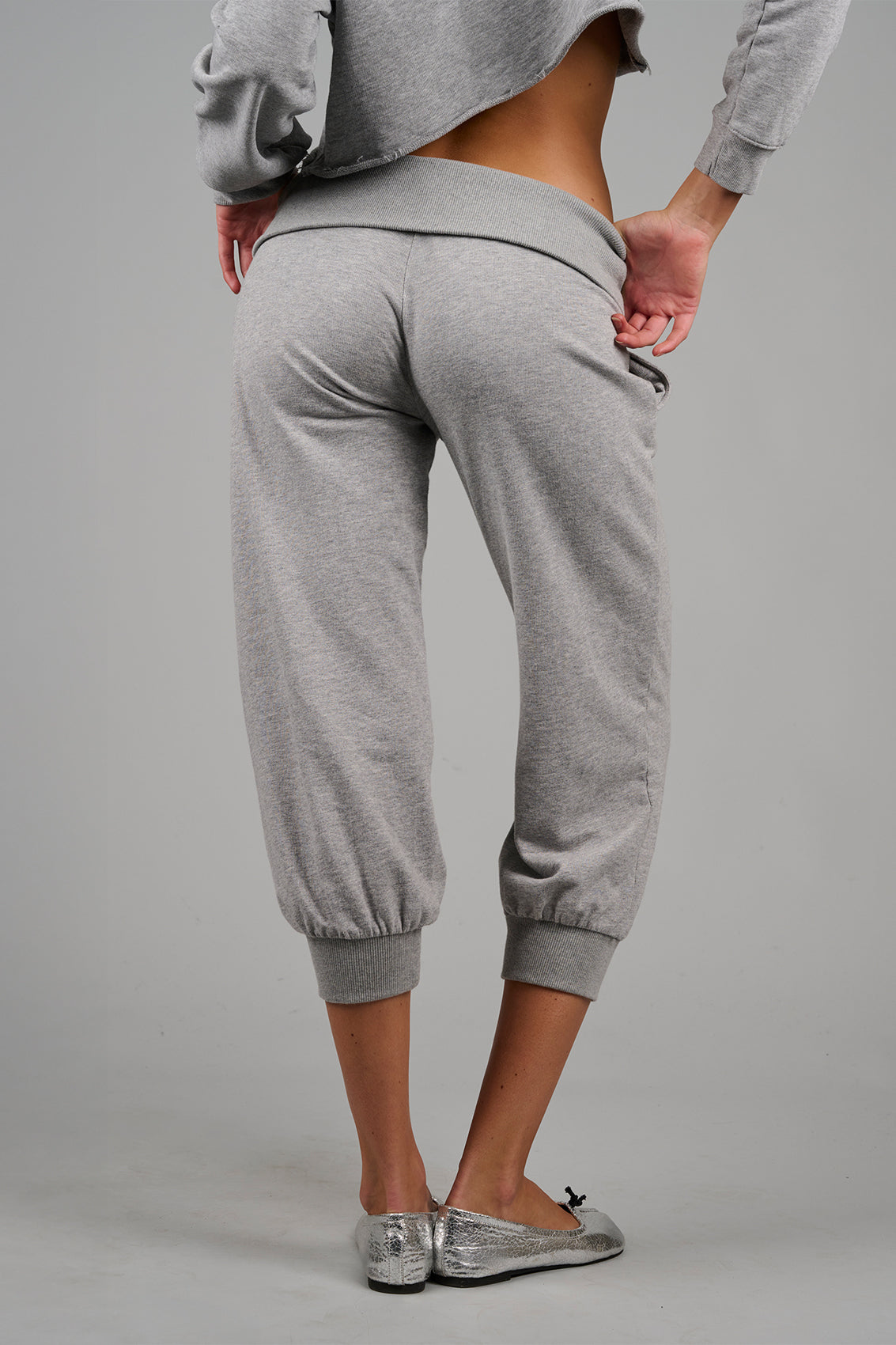 Weekender Capri Track Pant - Grey Marl