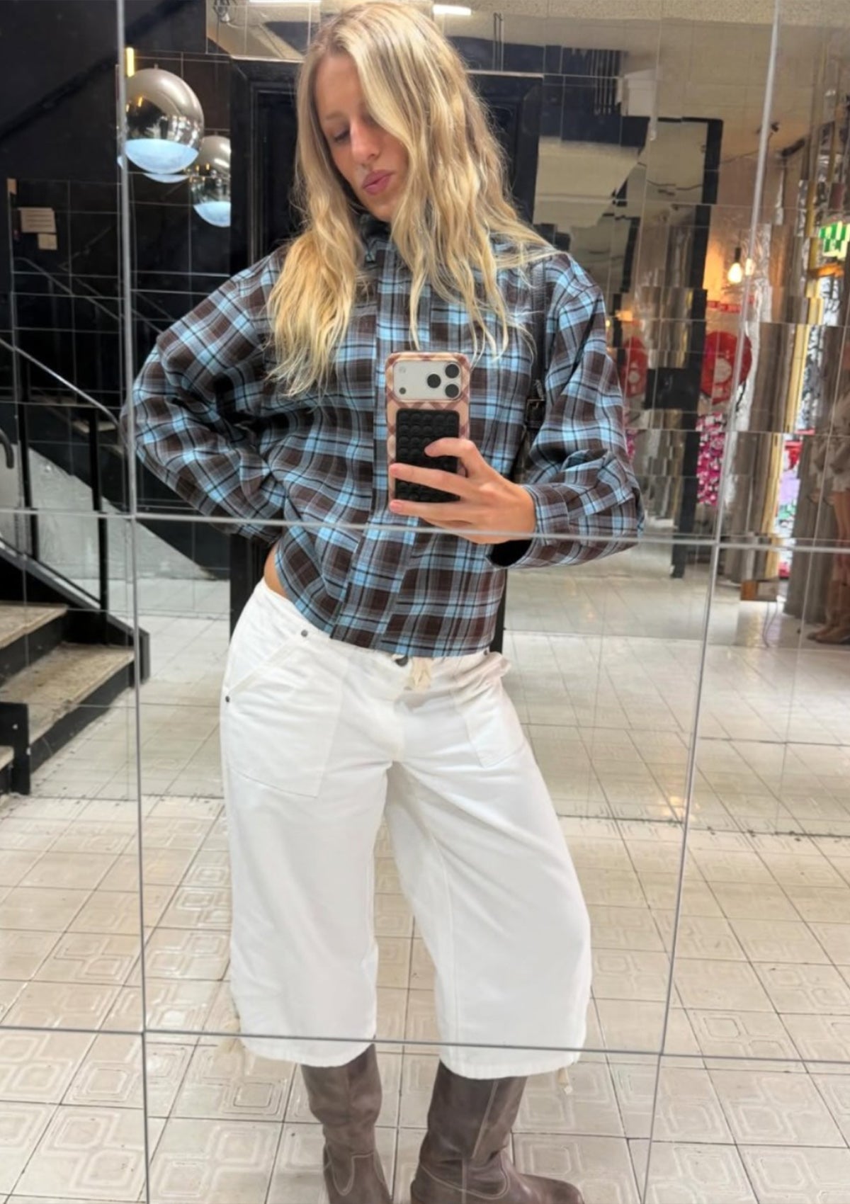 Big Bully Capri Pant - White