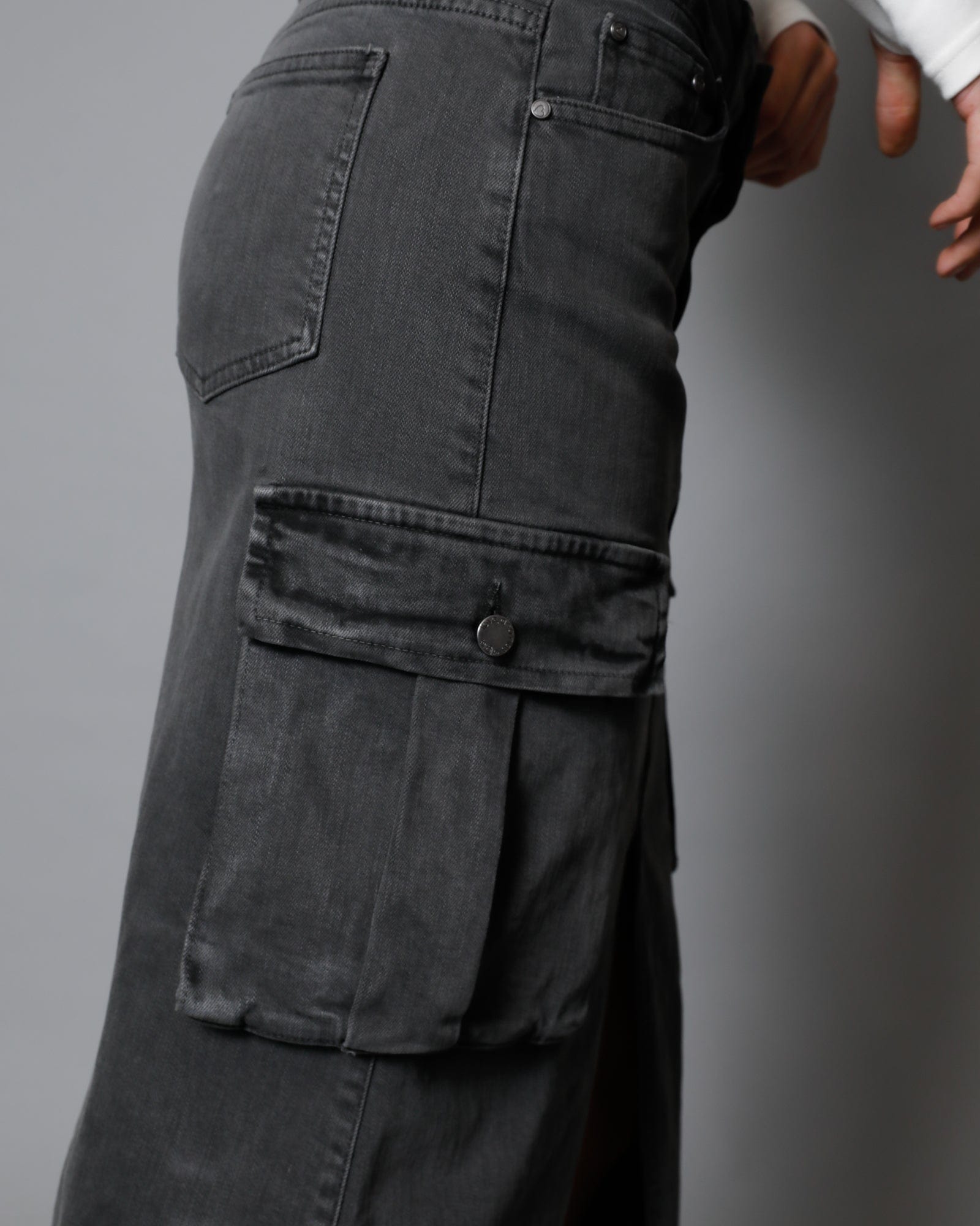 Bianca Cargo Midi Skirt - Pigment Black